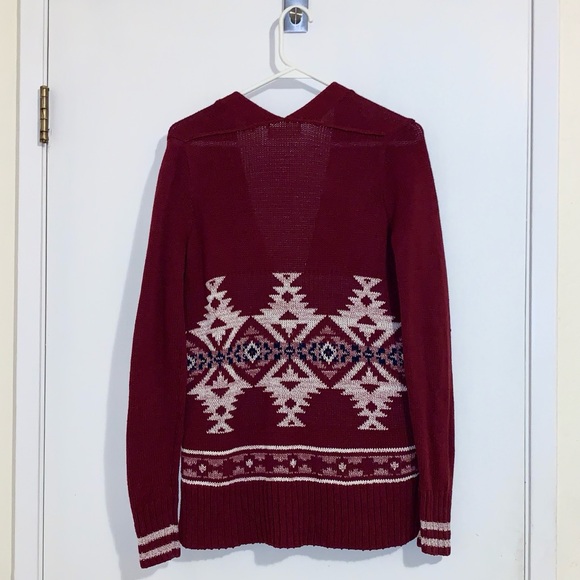 Hollister women’s patterned button up cardigan - Picture 2 of 6